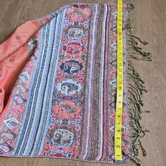 Bohemian Paisley Pashmina Shawl Wrap Scarf With Fringes Elegant Multicolor One S - Picture 8 of 12